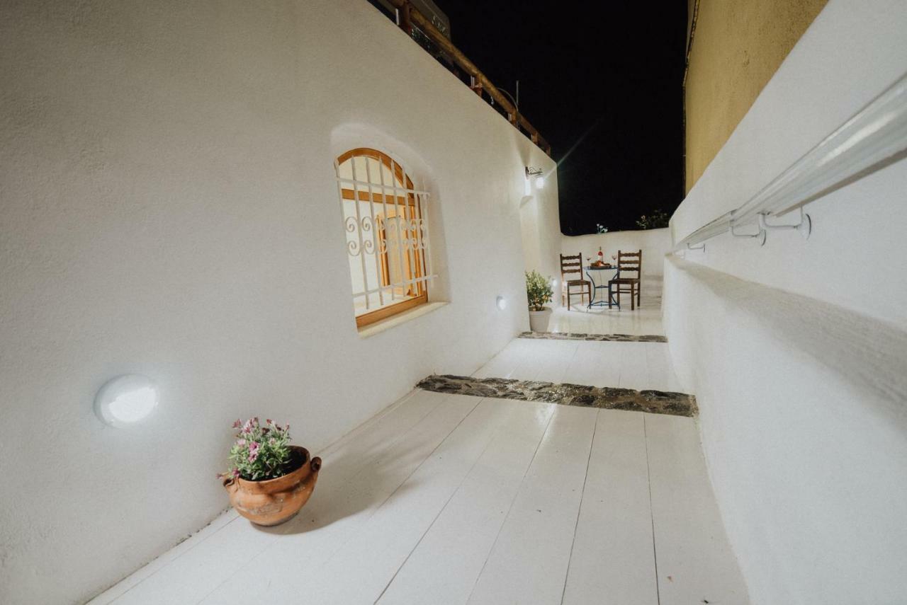 Pueblo Viejo Suites คามารี ภายนอก รูปภาพ
